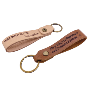 Leder Schlüsselanhänger 2mm naturbelassen und braun mit Bronze-Verschraubungen und Bronze-Schlüsselringe